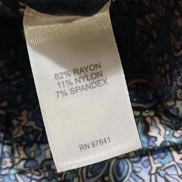 J. Jill Women's Size 2XL Blue and White Patterned Skort - Picture 3 of 7